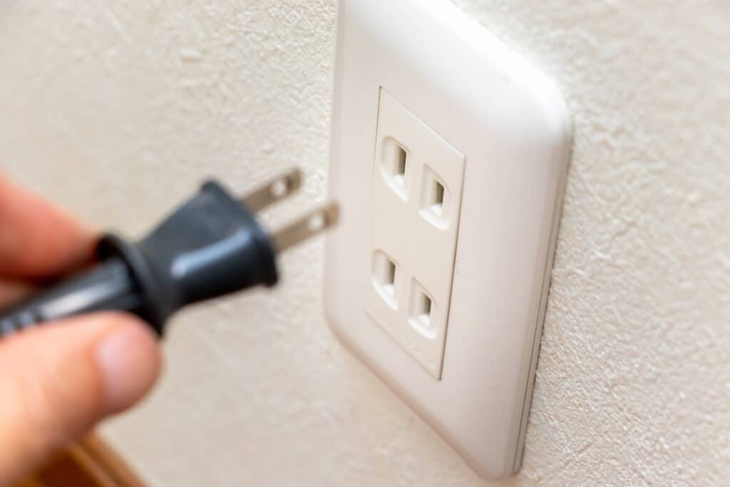 Ungrounded Outlets 